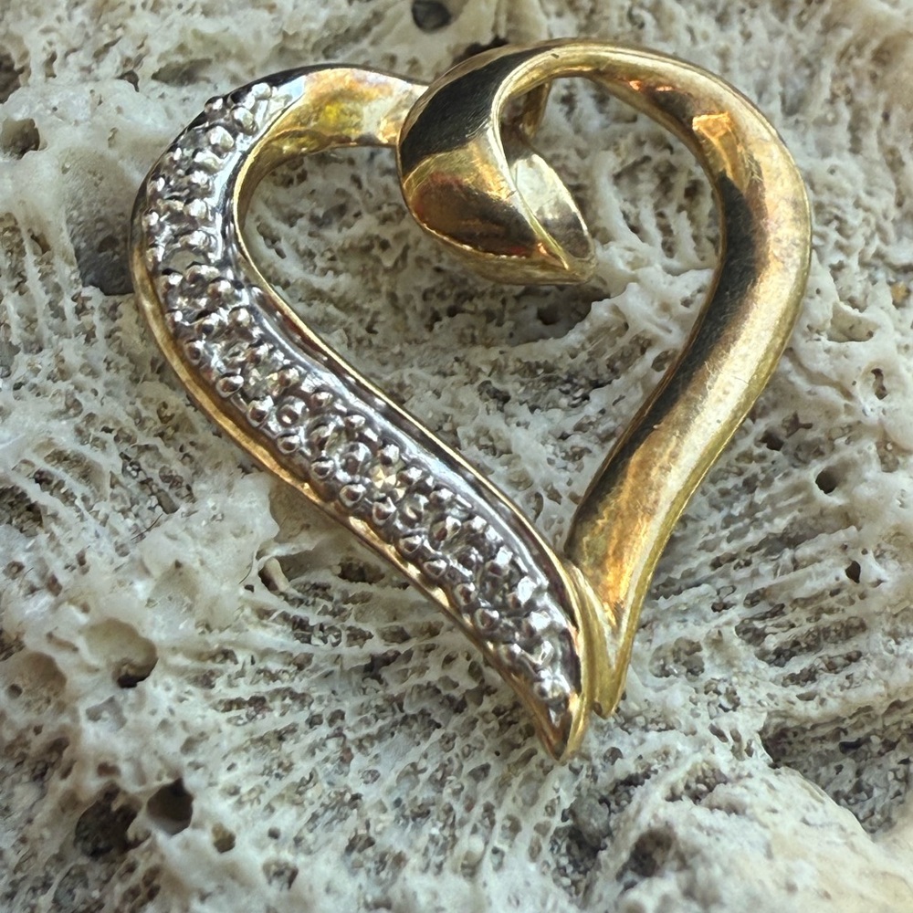 10K Solid Yellow & White Gold Diamond Chip Heart